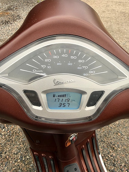 Vespa Primavera 50 5 of 11