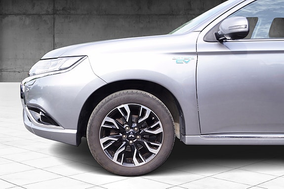 Mitsubishi Outlander 4 of 30
