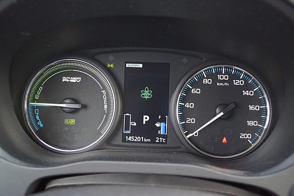 Mitsubishi Outlander 27 of 30