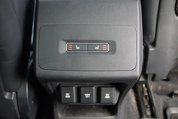Jaguar I-PACE 22 of 30