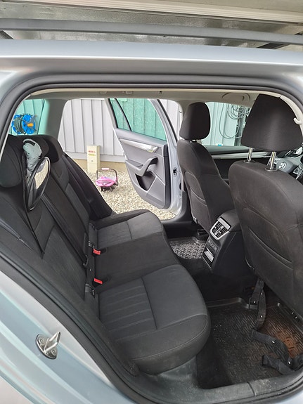 Skoda Octavia 2 of 20