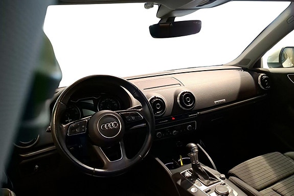 Audi A3 6 of 26