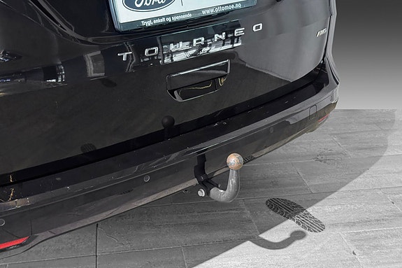 Ford Tourneo Connect 7 of 25