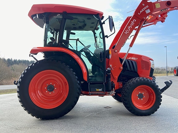 Kubota L2-622 3 of 18