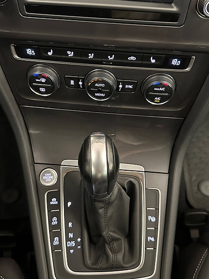 Volkswagen Golf Alltrack 20 of 30