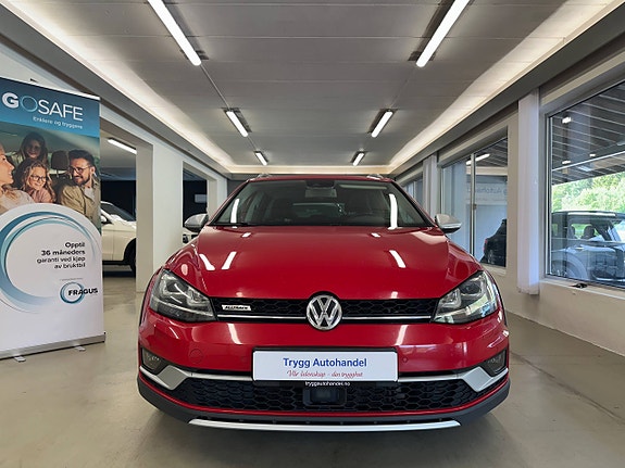 Volkswagen Golf Alltrack 2 of 30