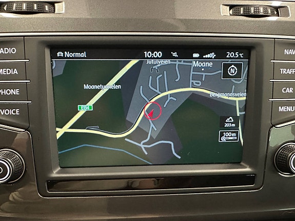 Volkswagen Golf Alltrack 28 of 30