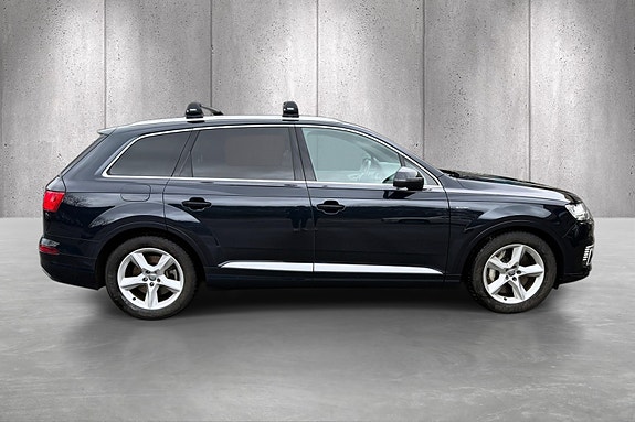 Audi Q7 14 of 27