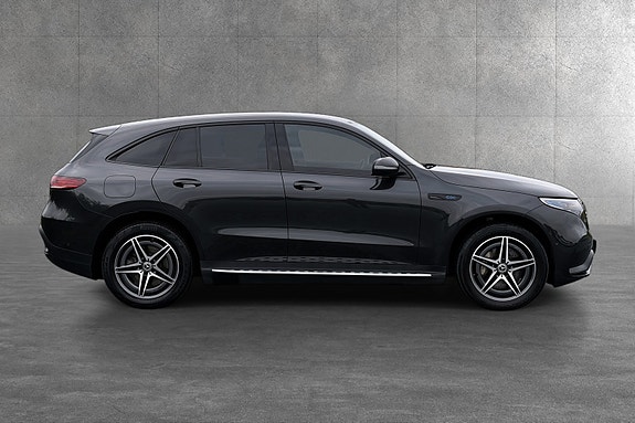 Mercedes-Benz EQC400 4 of 22