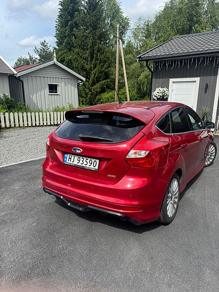 Ford Focus 3 of 12
