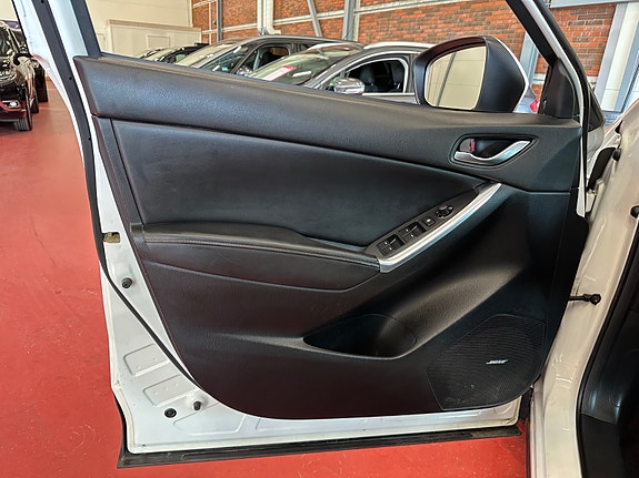 Mazda CX-5 10 of 29