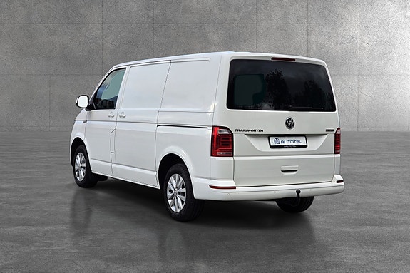 Volkswagen Transporter 6 of 30