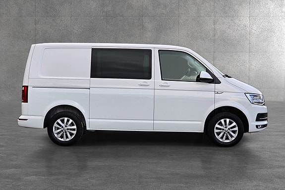 Volkswagen Transporter 9 of 30