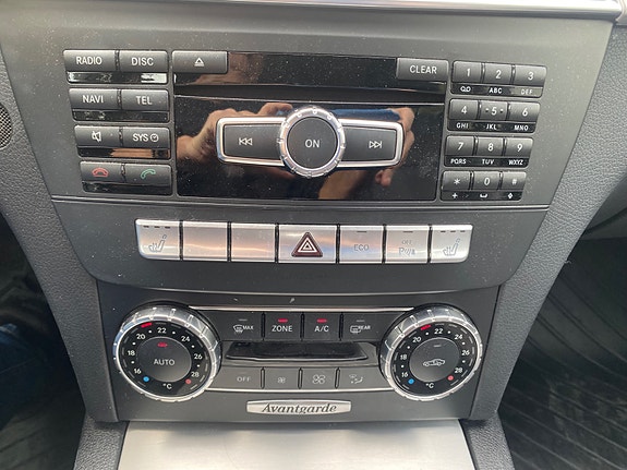 Mercedes-Benz C180 30 of 30