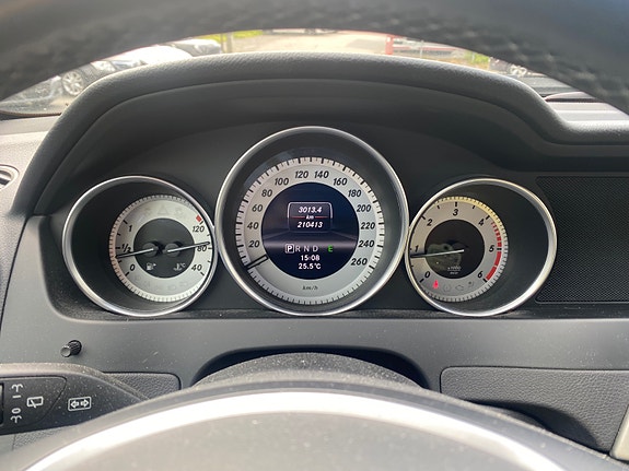 Mercedes-Benz C180 22 of 30