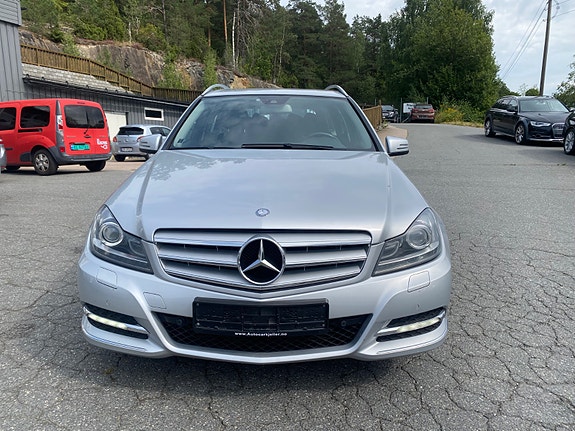 Mercedes-Benz C180 5 of 30