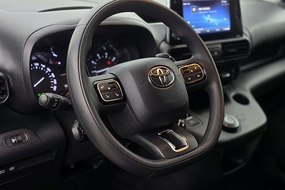 Toyota Proace City 18 of 30