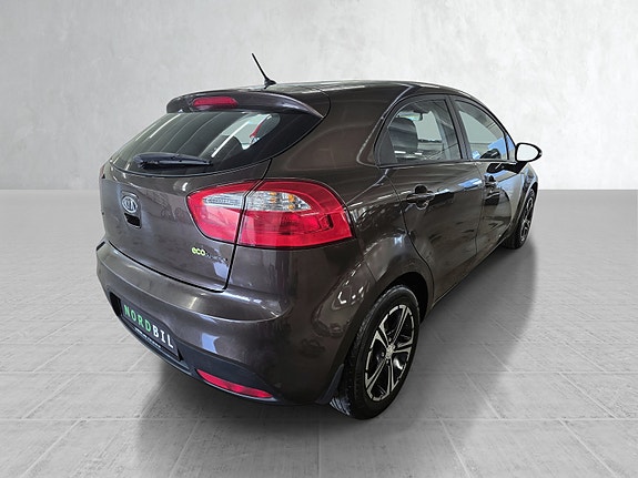 Kia Rio 3 of 18