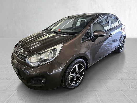 Kia Rio 7 of 18