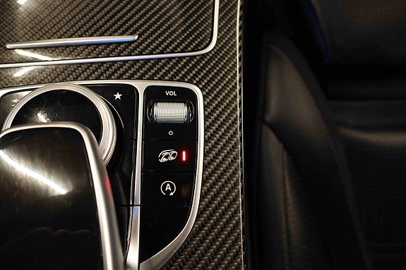Mercedes-Benz C63 30 of 30