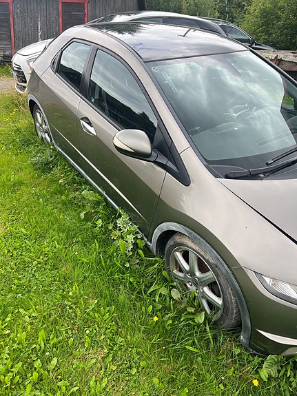 Honda Civic 4 of 15