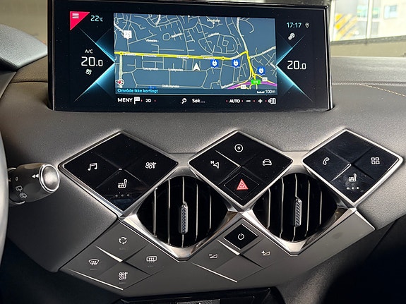 DS 3 Crossback 22 of 30