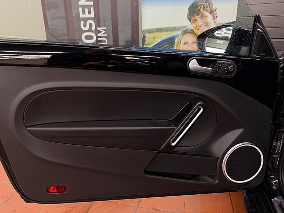 Volkswagen Beetle 8 of 30