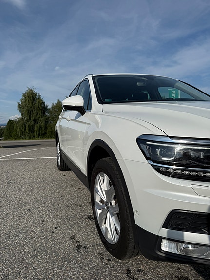 Volkswagen Tiguan 4 of 17