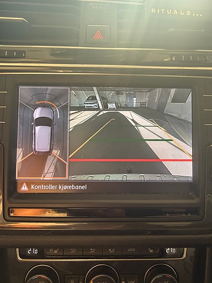 Volkswagen Tiguan 15 of 17