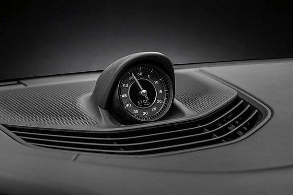 Porsche Taycan 25 of 30