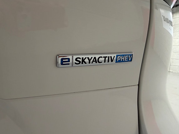 Mazda CX-60 11 of 30