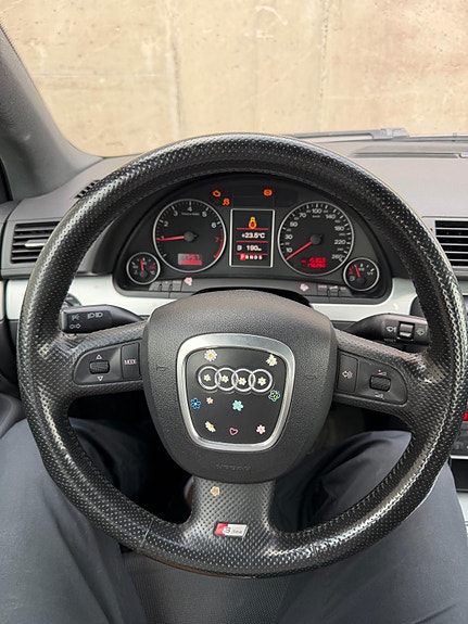 Audi A4 8 of 13