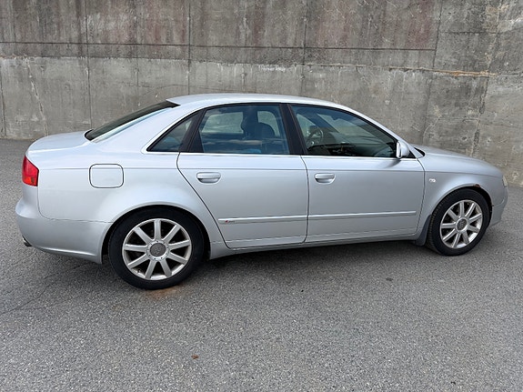 Audi A4 7 of 13