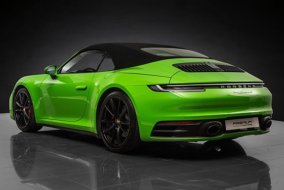 Porsche 911 7 of 30