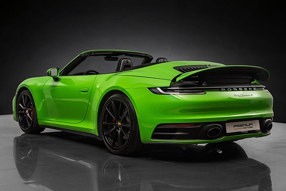 Porsche 911 11 of 30