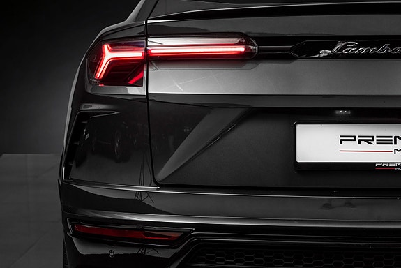 Lamborghini Urus 14 of 30