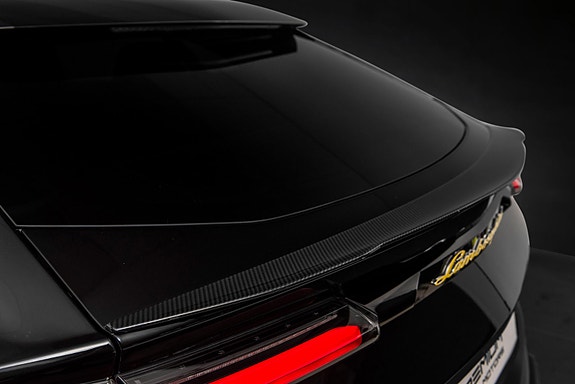 Lamborghini Urus 14 of 30