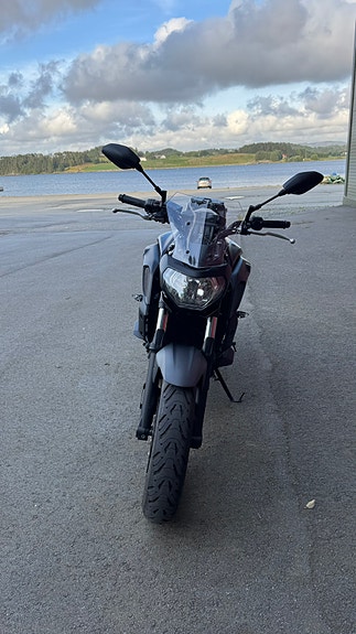Yamaha MT-07 3 of 23