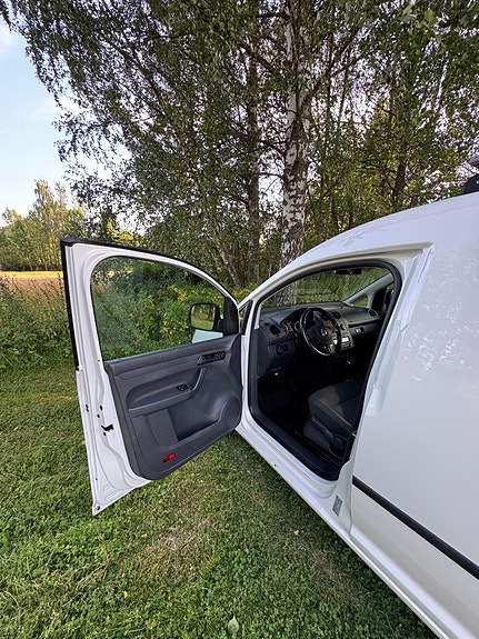 Volkswagen Caddy 13 of 18