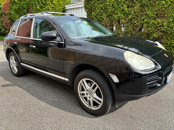 Porsche Cayenne S 28 of 30