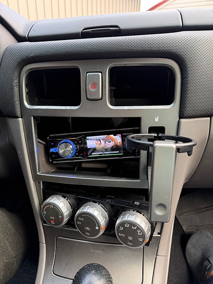 Subaru Forester 9 of 24