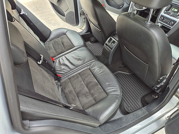 Skoda Octavia Scout 11 of 15