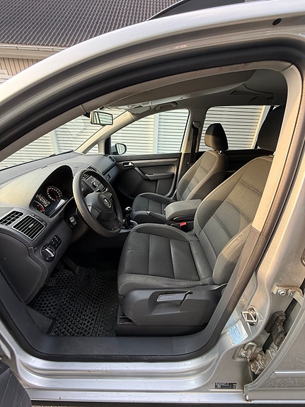 Volkswagen Touran 7 of 20