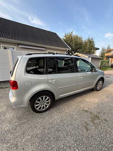 Volkswagen Touran 18 of 20