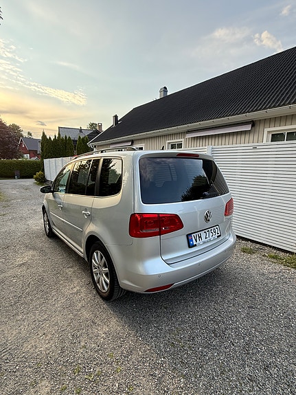 Volkswagen Touran 17 of 20