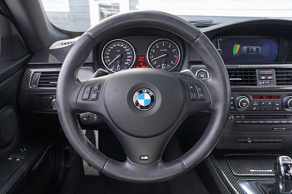 BMW 335i 13 of 28