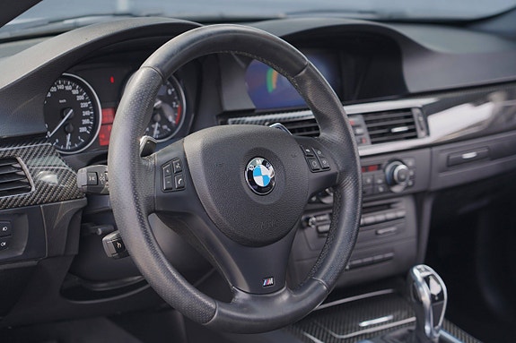 BMW 335i 11 of 28