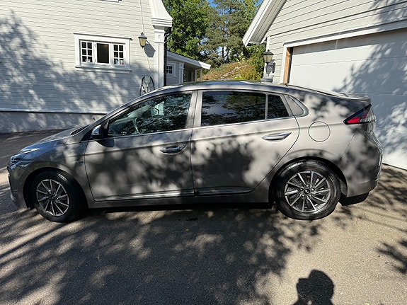 Hyundai IONIQ 6 of 15