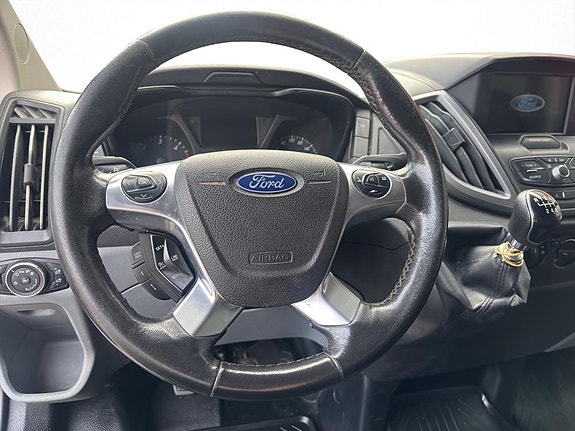 Ford Transit 15 of 23