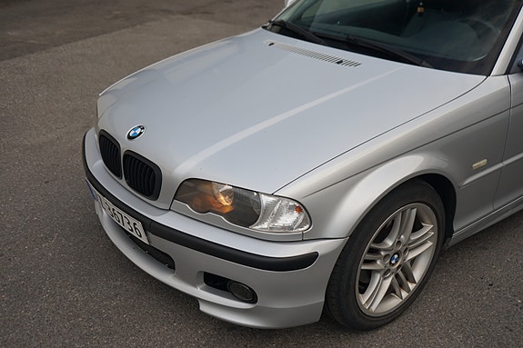 BMW 330Ci 3 of 30